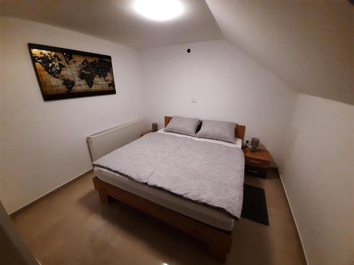 Apartmani New York 노바 그라디슈카 외부 사진