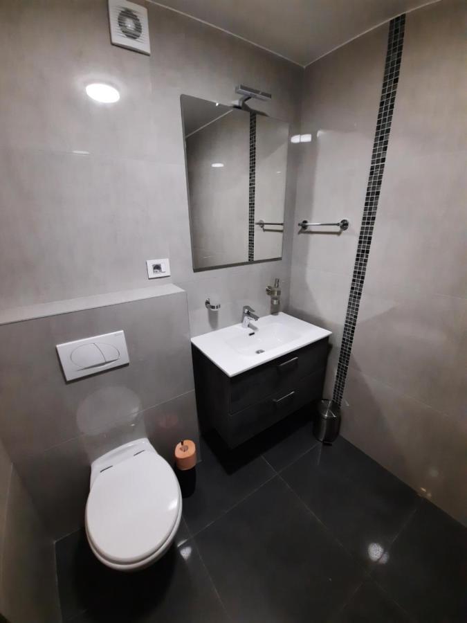 Apartmani New York 노바 그라디슈카 외부 사진