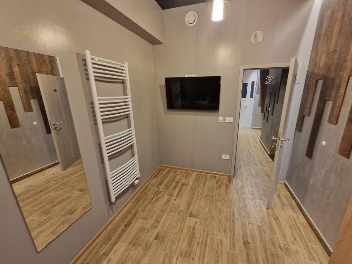 Apartmani New York 노바 그라디슈카 외부 사진